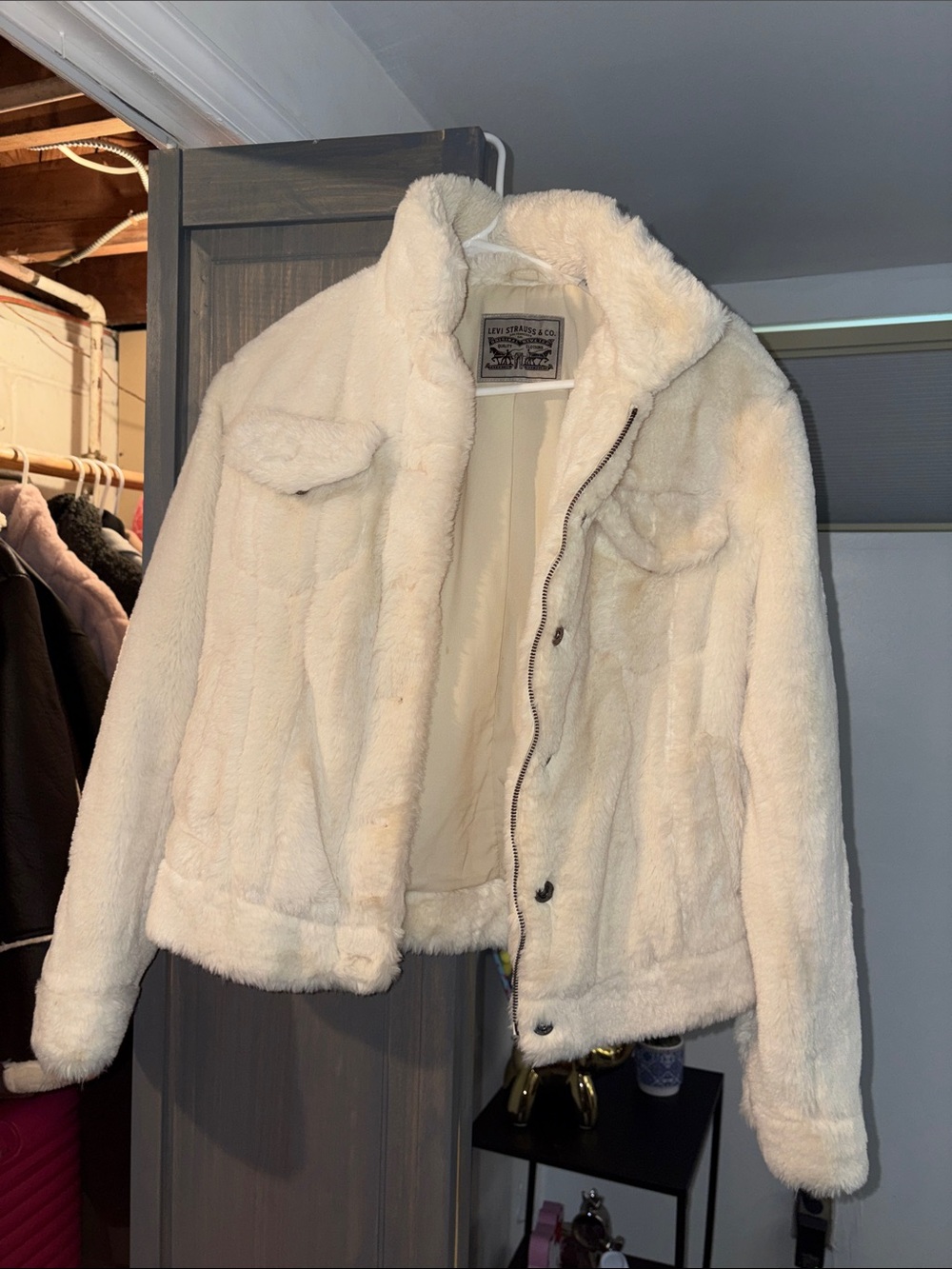 LEVI Cozy Faux Fur Jacket - Cream